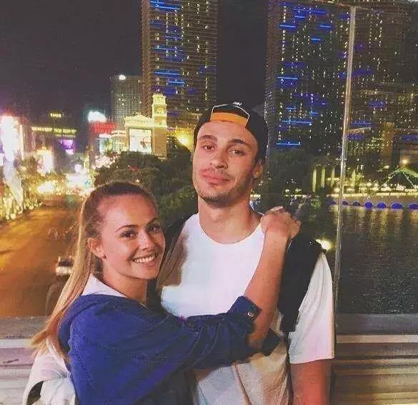 nba第一位扣篮大赛冠军,nba第一位扣篮冠军