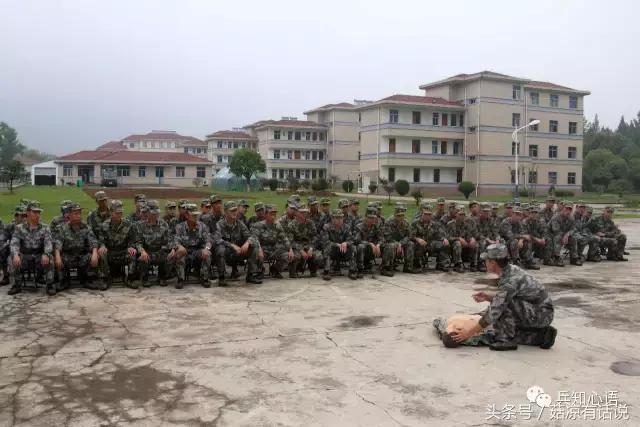 厉害了！为让官兵升级这“五项技能”，他们请来了专家……