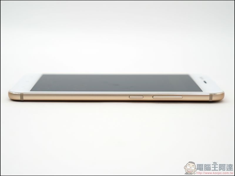 小米A1开箱评测：首款搭载AndroidOne系统的小米手机