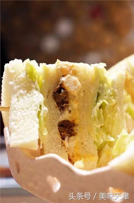 北京三里屯网红脏脏包店,北京三里屯网红餐厅的脏脏包