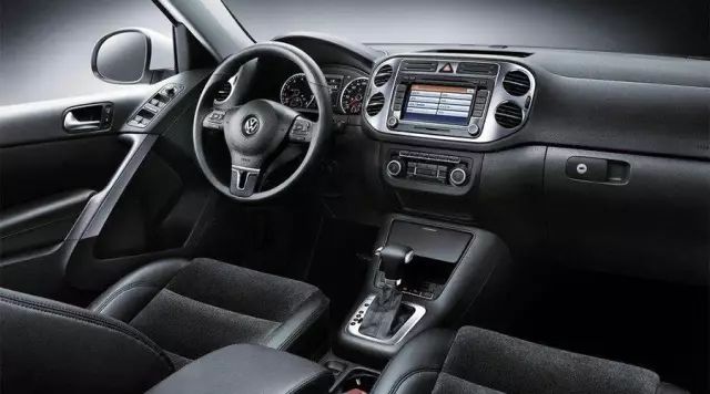 不过时又不贵的二手suv,经典不过时的老款suv