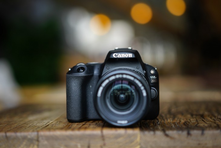 佳能eos200d相机介绍,佳能eos200dii单反相机