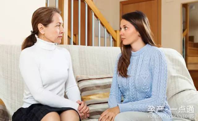 月子里让家里人照顾还是请月嫂,月子请月嫂照顾