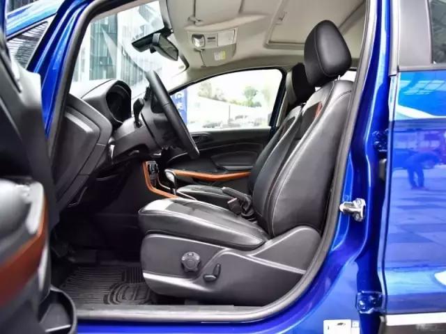 1.5三缸福特翼搏,福特翼搏三缸与四缸有何区别