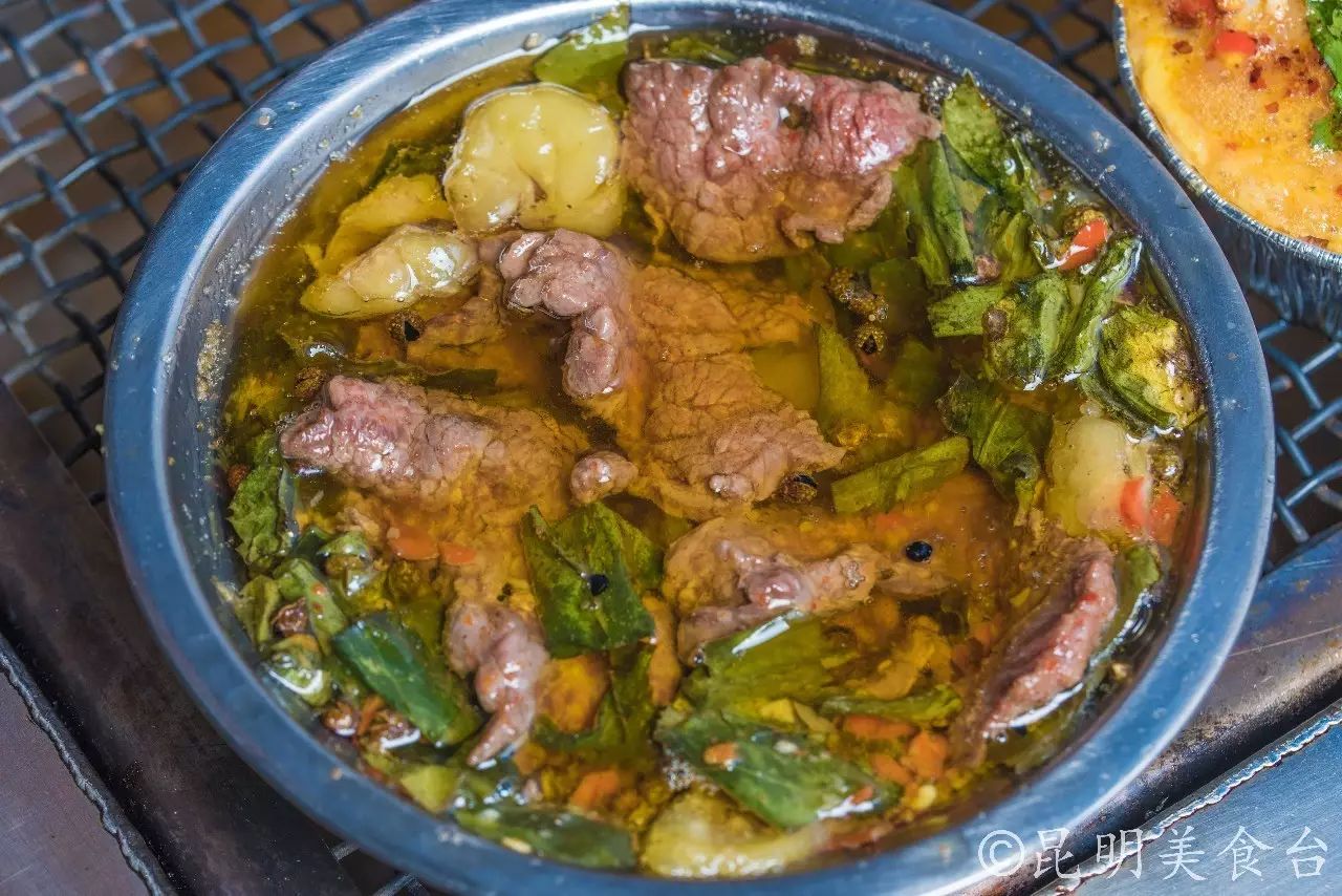 昆明每天蘸水500份的羊肉馆,昆明排名前十烧烤