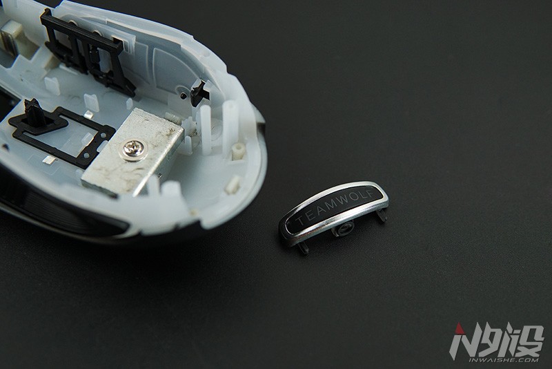 狼派at405游戏鼠标,狼派鼠标拆解