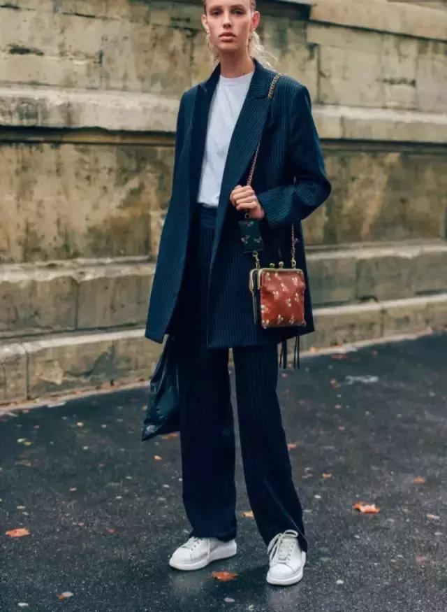 哪款小白鞋百搭透气高颜值,2021什么小白鞋经典又时尚女