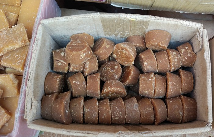 花一年找到红糖纪实,正宗巧家小碗红糖图