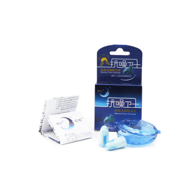 戴上耳机听呼噜声睡觉,戴上耳塞能听到呼噜声