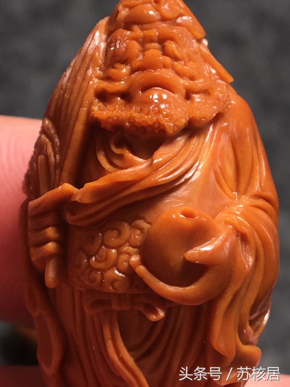 橄榄核雕刻十大名家的作品,橄榄核雕刻名家作品价格