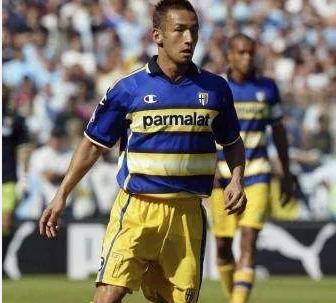 5分钟回顾国足02年世界杯晋级之路,从918到日本战败的纪录片