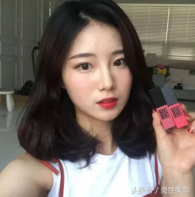 大脸女生适合的发型直发,适合国字大脸女生的发型