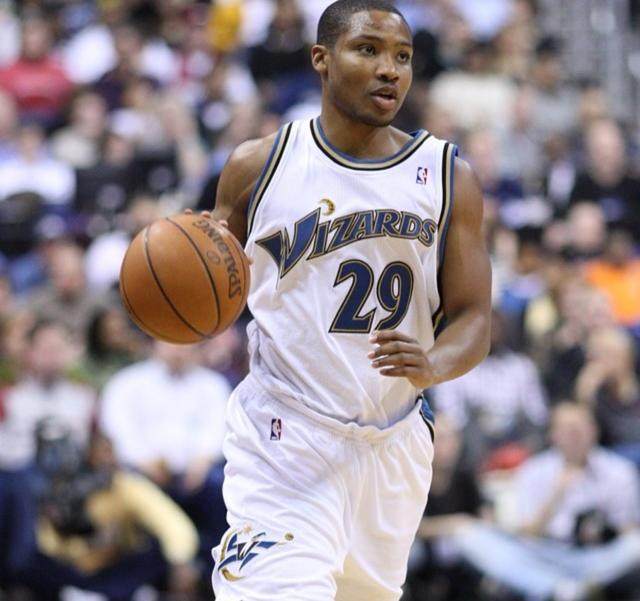 nba身穿5号的球星,盘点25位穿6号nba球员