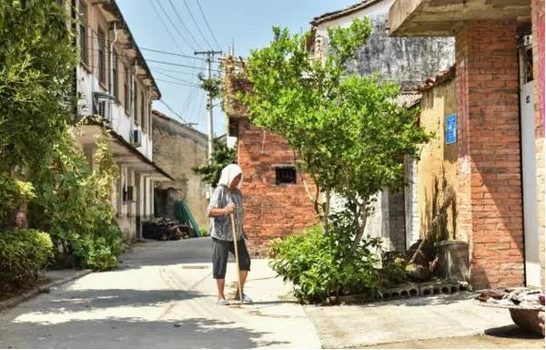 浙江深山一世外桃源般村庄,浙江桐庐江南第一村