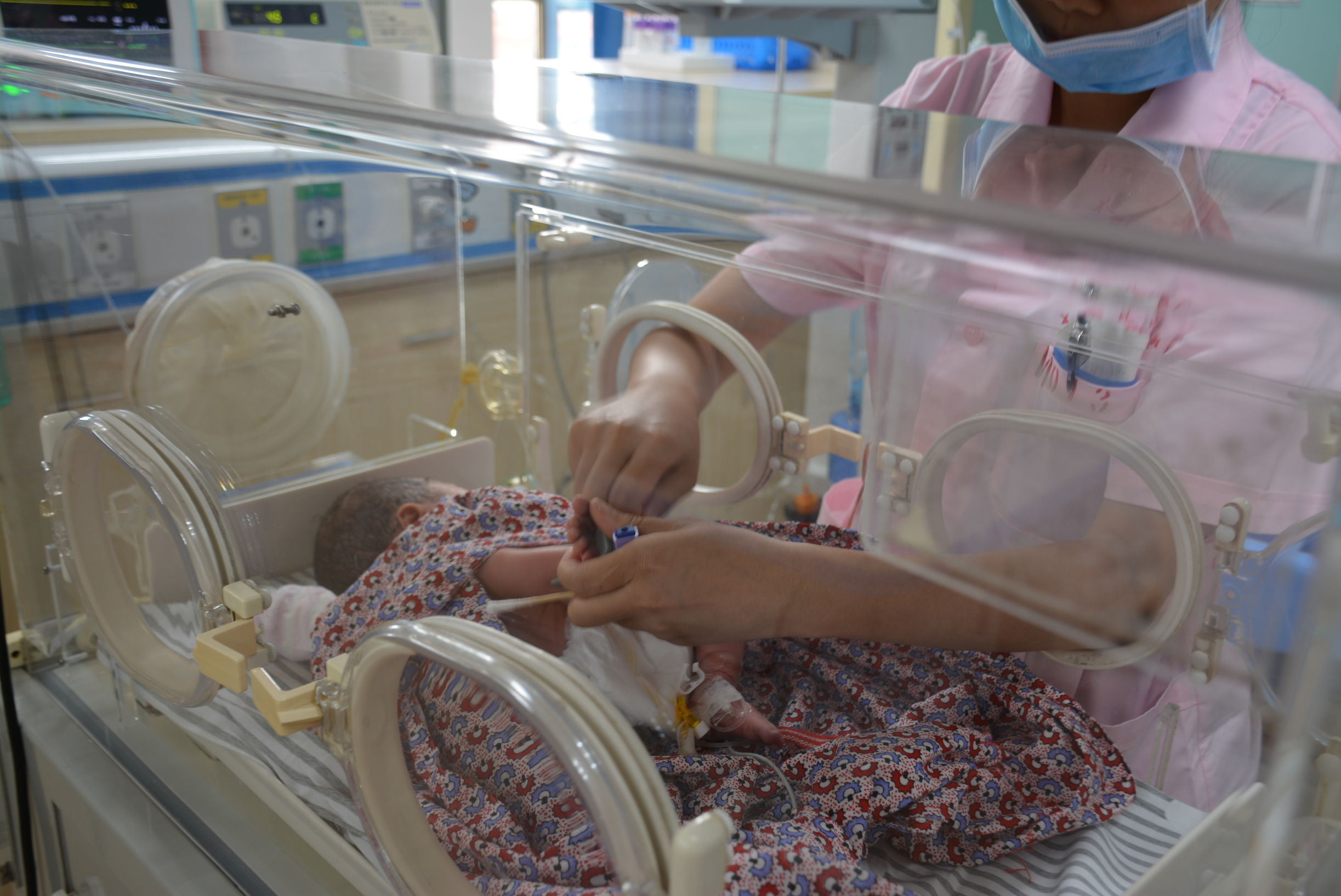 nicu新生儿重症监护室实拍,新乡nicu新生儿重症监护室