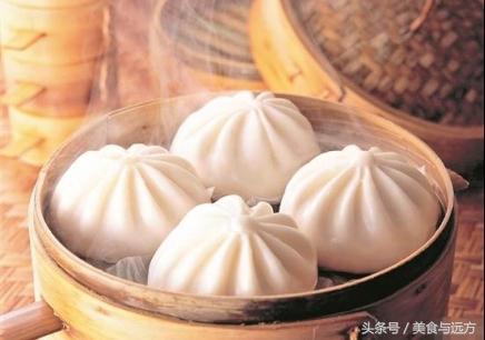 “早上皮包水，晚上水包皮”，说的是哪里