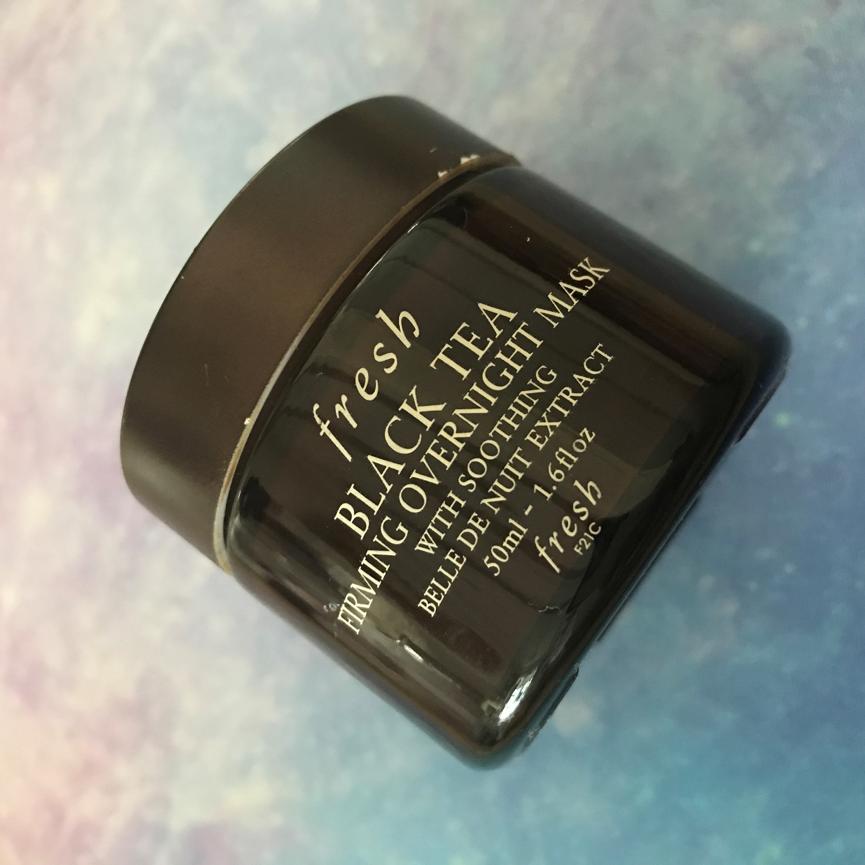 油性皮肤痘痘肌适合用霜吗,油性肌肤痘痘肌用什么面膜好