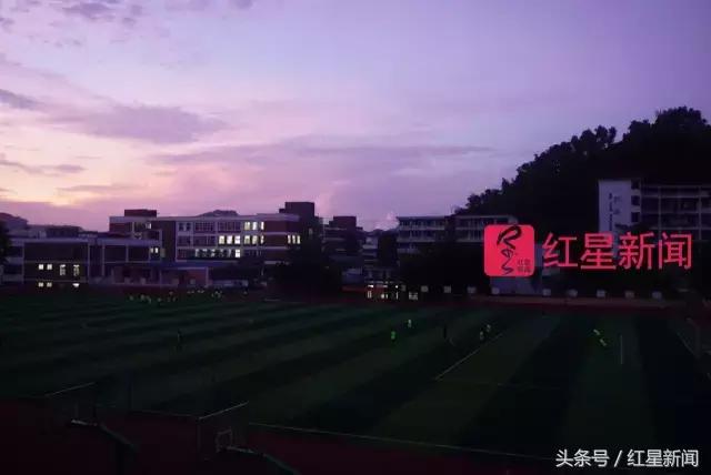 当足球教练前后的变化,当足球教练前后变化