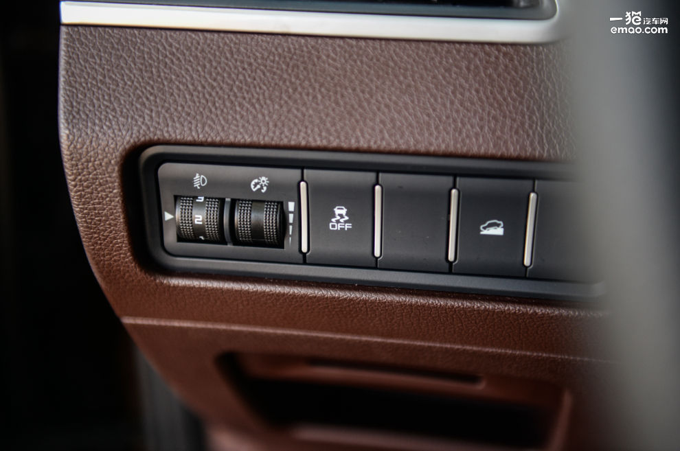 7座车买房车还是mpv,7座买霸道还是mpv