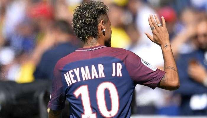 还记得大巴黎那个号称卡神的强力前锋吗？想当老大，真难！