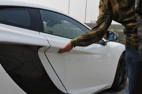 特斯拉车门锁不上了怎么办,特斯拉车门锁扣不回弹门关不上