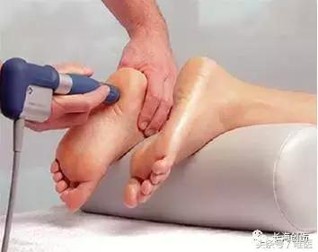 足底筋膜炎看啥科,足底筋膜炎去医院挂骨科还是外科