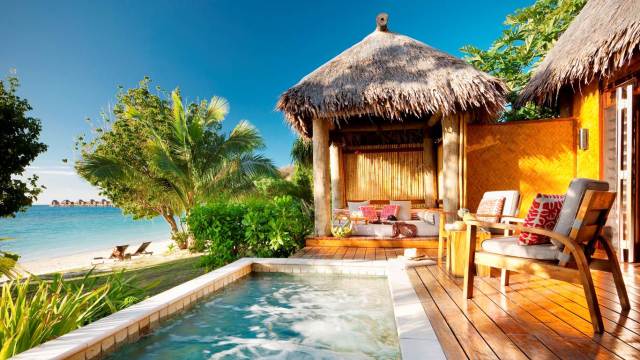 世界上最漂亮海上别墅,全世界最美海景别墅