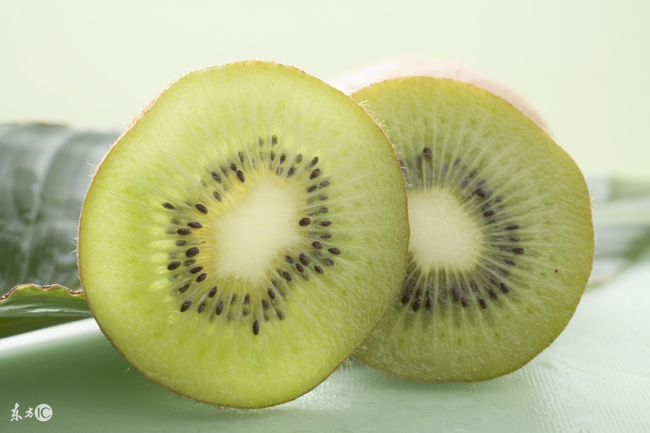 美容科医生汤爱荣：年轻人防止老年斑，这8招管用！