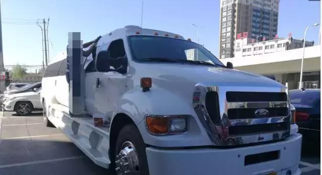 福特这车值吗,福特头等舱商务车