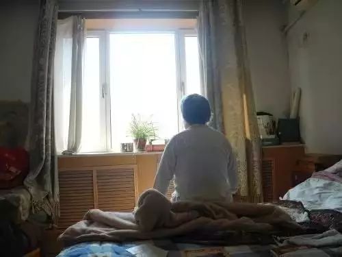 我和我的家人一起去环游北京,37岁的妈妈带着女儿环游北京