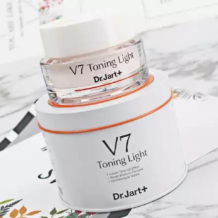 明星自拍素颜霜,明星遮毛孔素颜霜好用吗