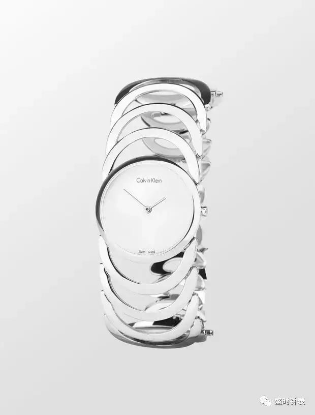 职场如战场提升自己,职场如战场看职场女性如何逆袭