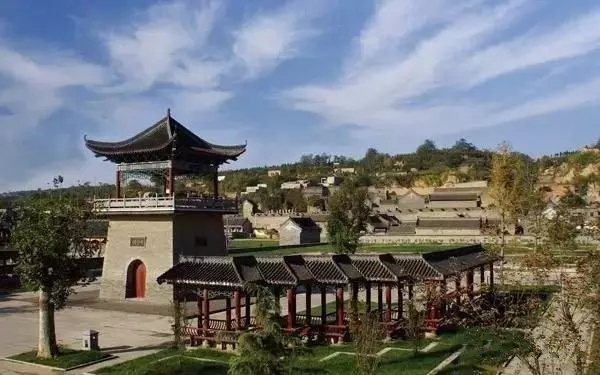 去郑州哪里旅游最便宜又好玩,郑州值得旅游的地方有哪些