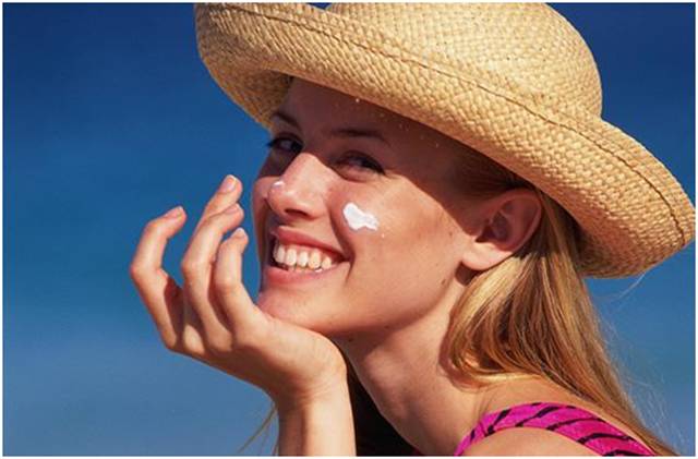 脸上突然出现很多褐斑,脸上褐斑的最好治疗方案