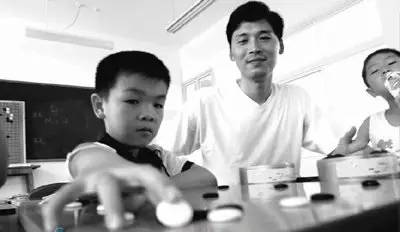 阿尔法狗对围棋毁灭性打击,阿尔法狗与职业棋手的经典对决