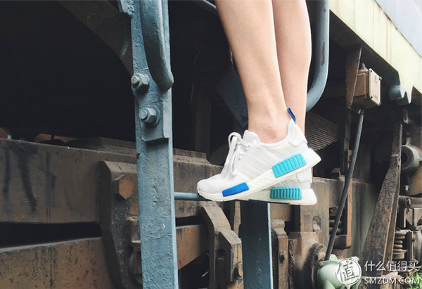 adidasoriginalsforumbold女款白,adidasoriginalsforum女穿搭