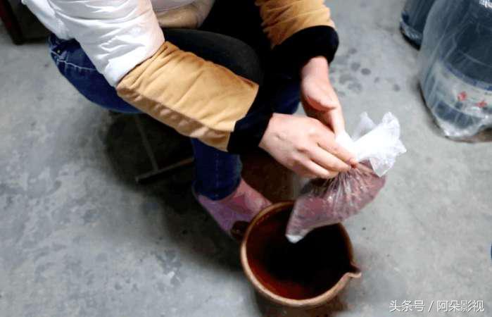 湖南的素炒辣椒的做法,秦巴奶奶炒辣椒