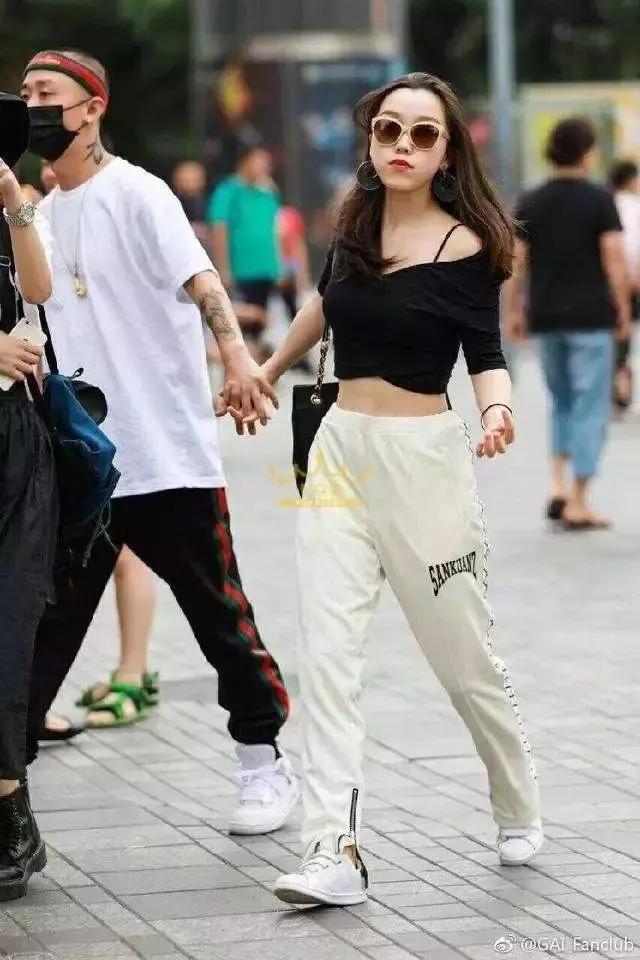 想当一位rapper,想当女rapper