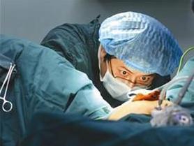 顺产时遇到什么尴尬的事,顺产过程会遇到哪些问题