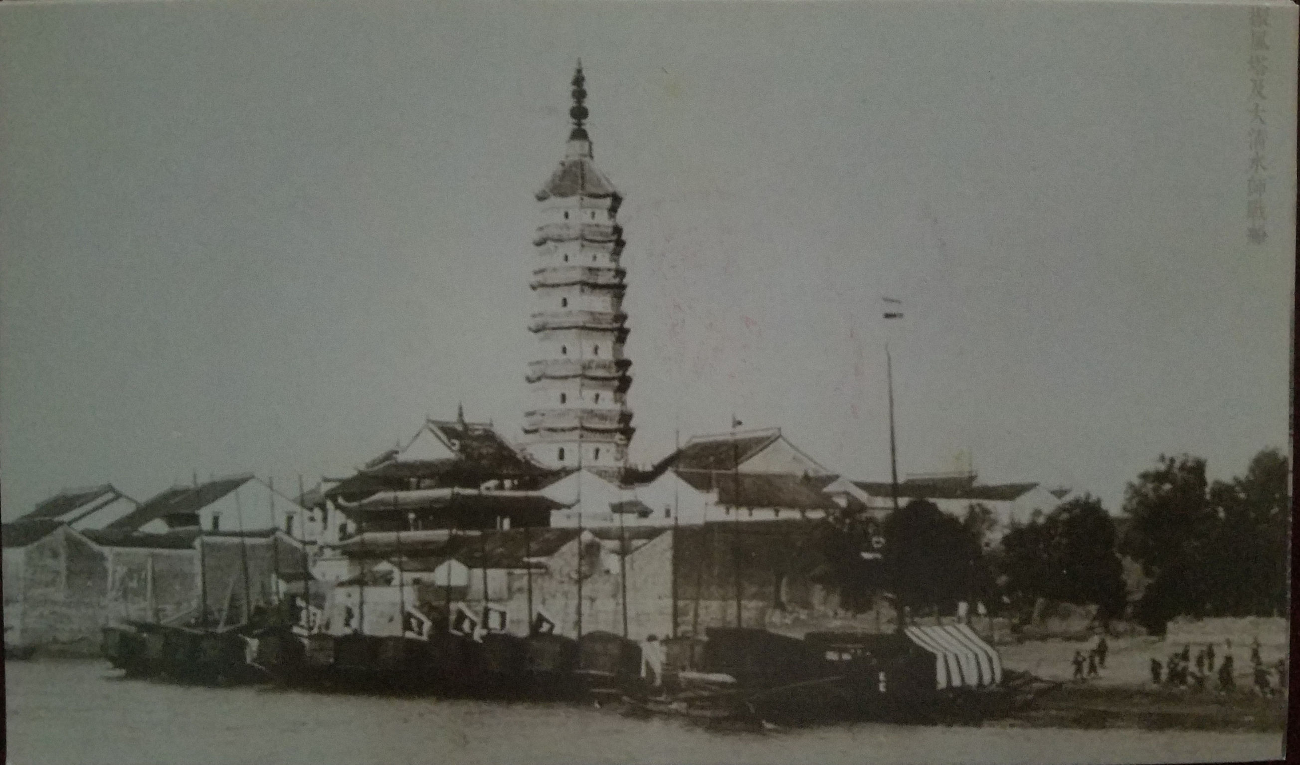 一种极冷僻的城市历史展，为何火在安庆？