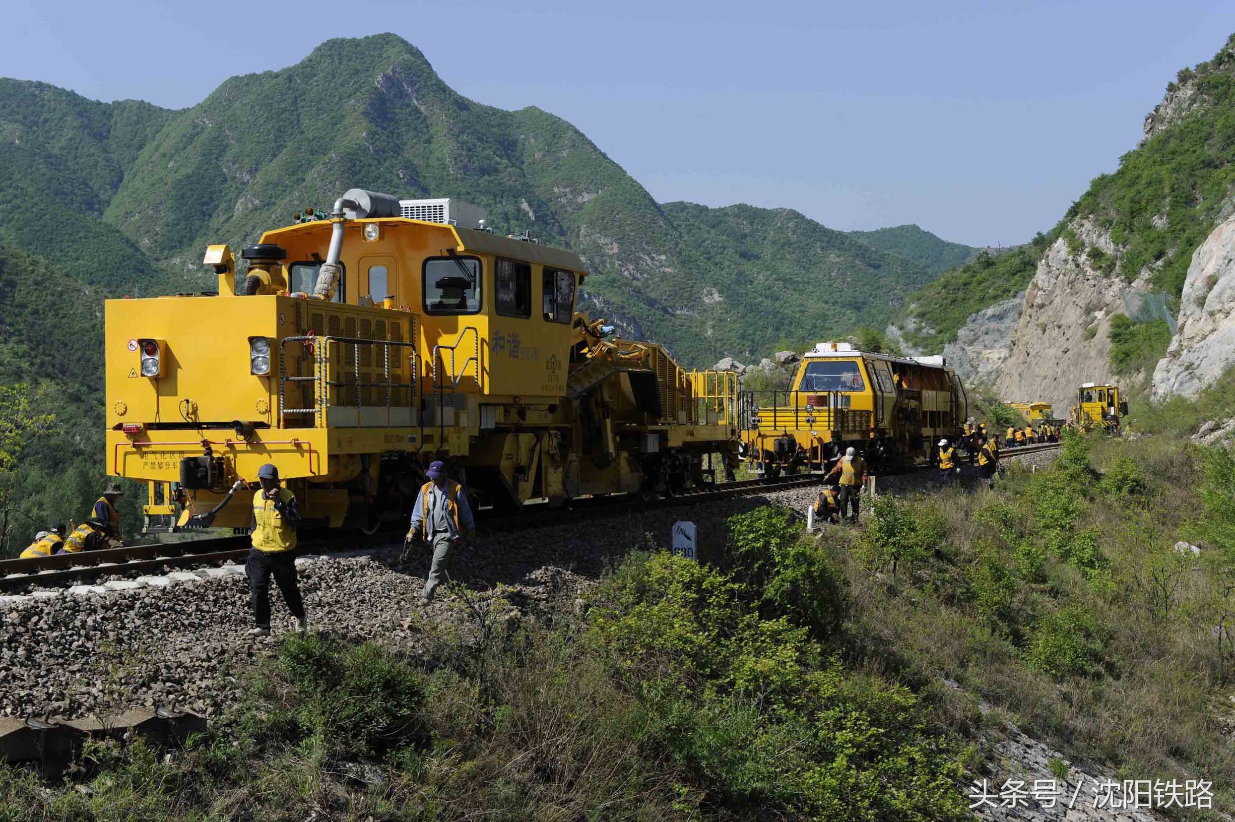 大型机械牛,大型机械有什么用