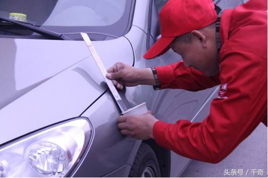 车子小刮擦补漆全过程,车漆小刮碰怎么补漆