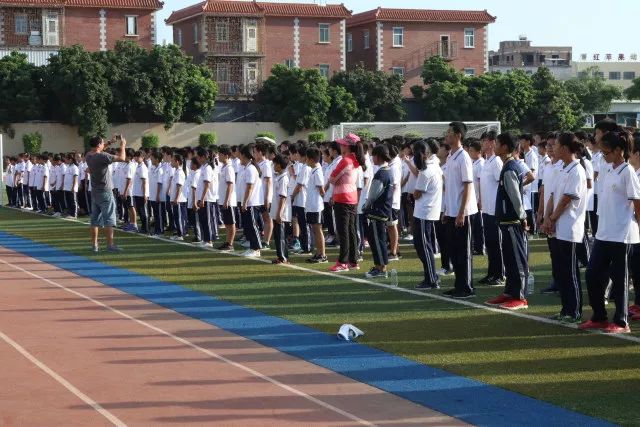 厦门大学足球氛围怎么样,厦门足球特色学校莲龙小学