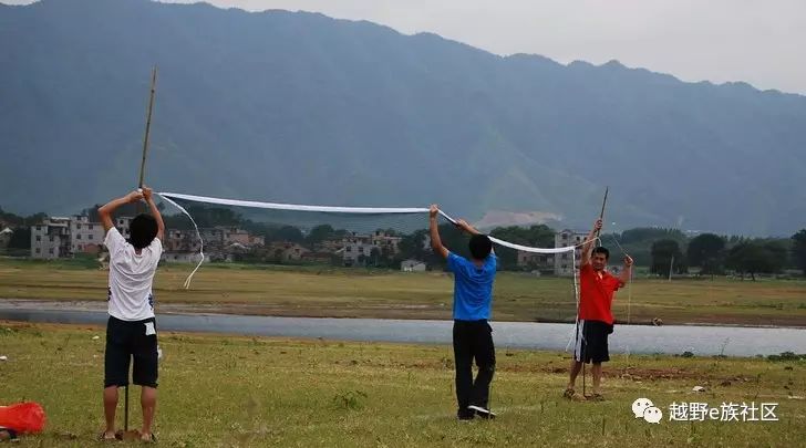 露营联谊活动,碧溪古镇露营搭帐篷