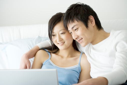 女朋友总是吃醋前女友,女朋友爱吃醋是什么原因