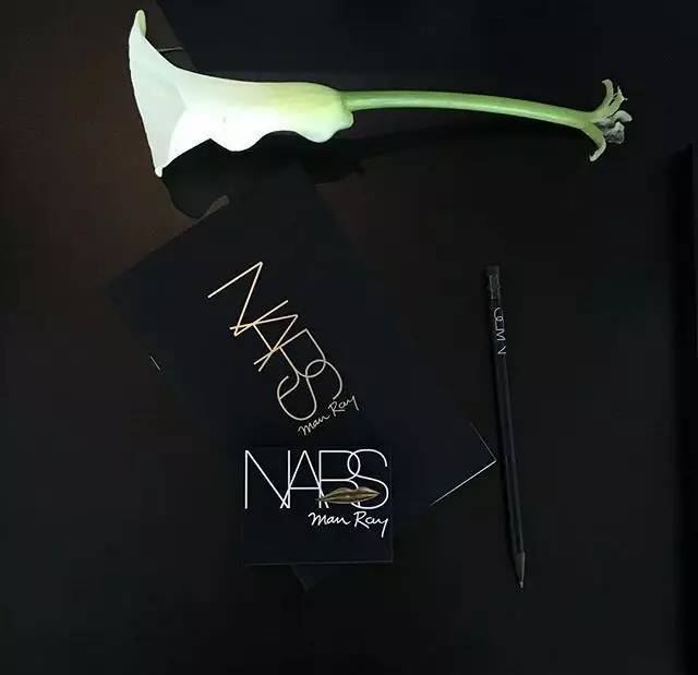 哪个牌子的圣诞限量款好,各个品牌的圣诞限定翻车