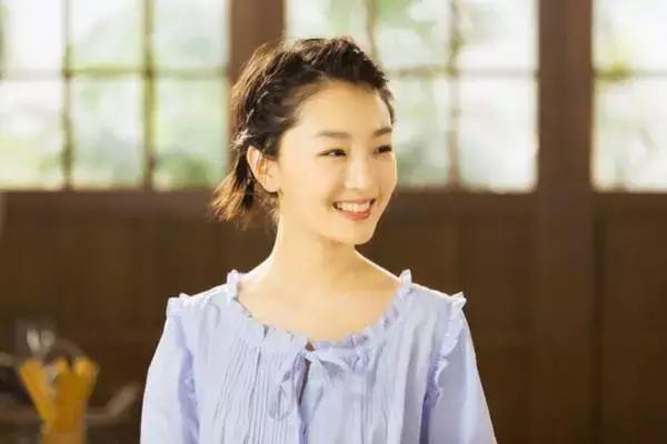 周冬雨同款发型编发教程,周冬雨春风十里不如你编发