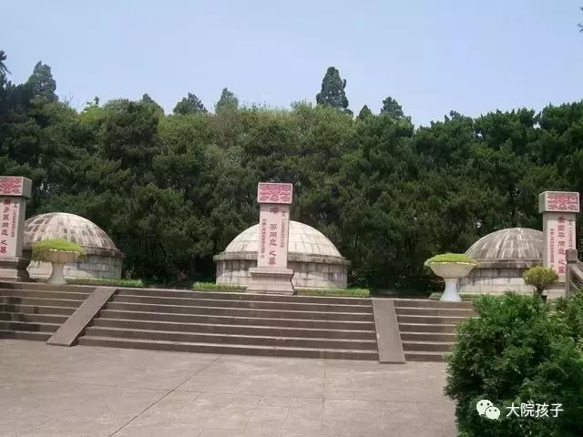 晨阳姐姐去看爸爸,晨阳和姐姐