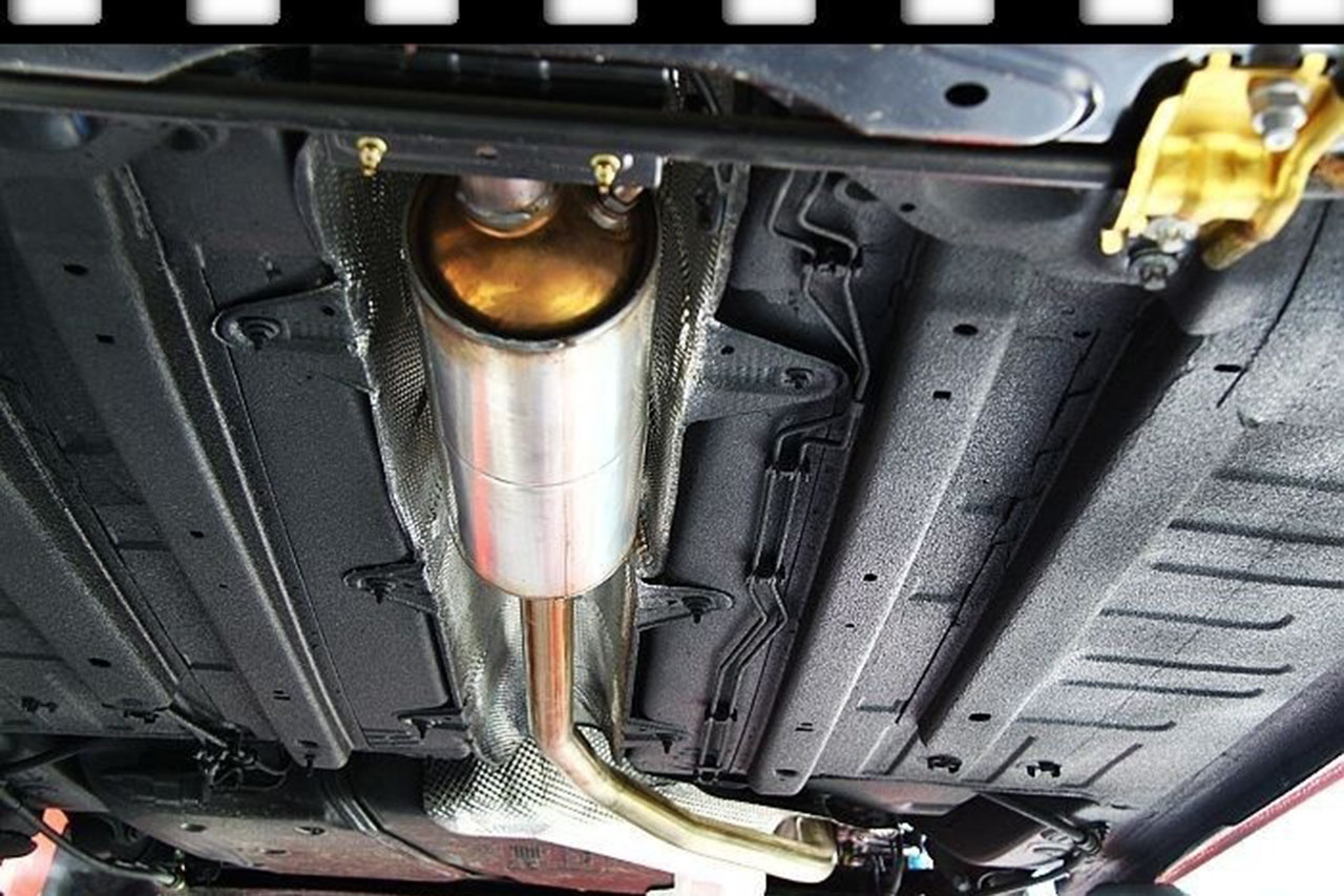 亚洲龙要不要喷底盘装甲,探界者要不要做底盘装甲