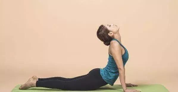 宝妈产后腰疼怎么护理,产妇月子腰疼腿疼怎么恢复